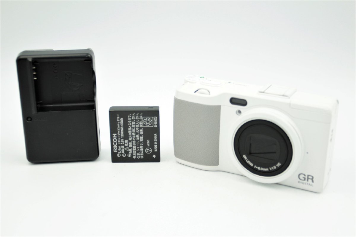 RICOH GR DIGITAL IV ホワイトの値段と価格推移は?|13件の売買情報を集計したRICOH GR DIGITAL IV ホワイト の価格や価値の推移データを公開 RICOH GR DIGITAL IV ホワイトの値段と価格推移は?|13件の売買情報を集計したRICOH GR DIGITAL IV ホワイト の価格や価値の推移データを公開