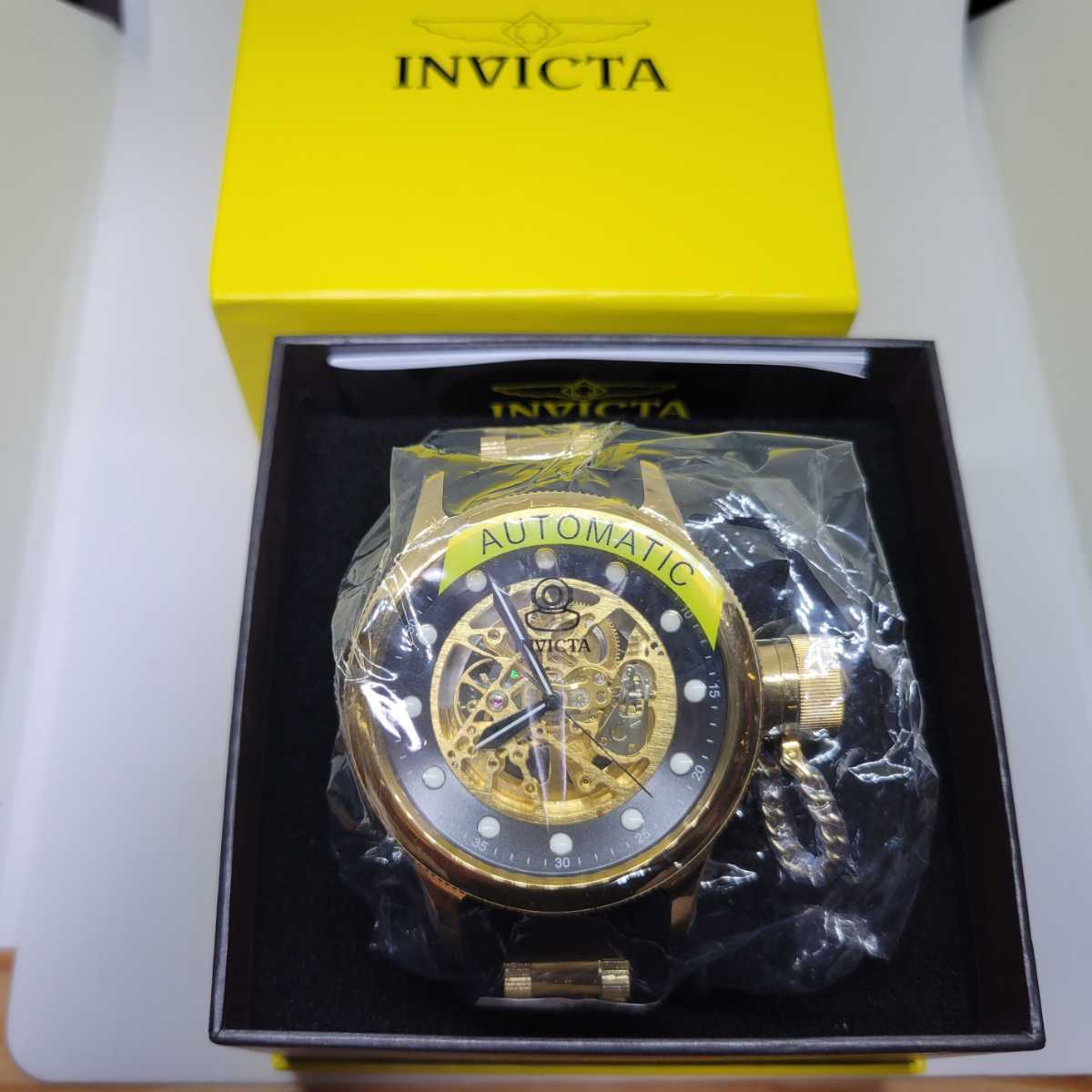 Invicta インビクタ 39165 51.5mm ロシアンダイバー スケルトン  オートマチック【今年の夏もゴールド＆ブラックのカリスマカラー(^_^)v】