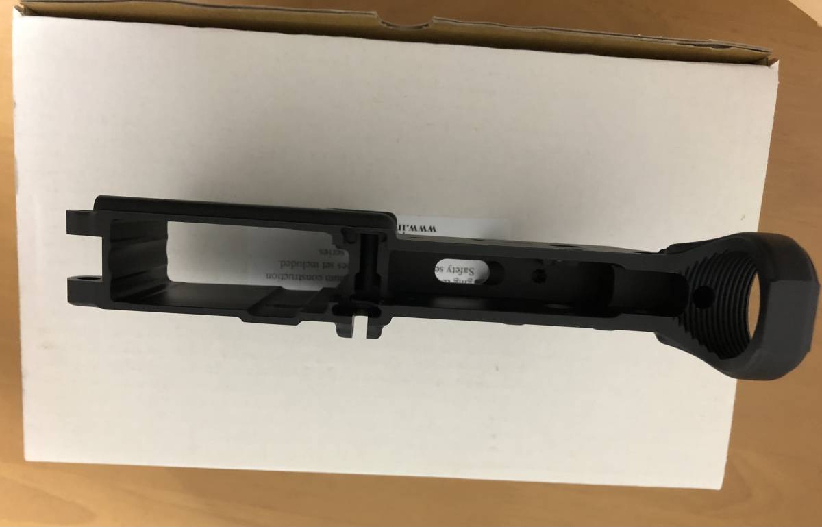 IRON AIRSOFT WA M4シリーズ用 リアルサイズ鍛造ロアレシーバー IRON AIRSOFT WA M4シリーズ用 リアルサイズ鍛造ロアレシーバー