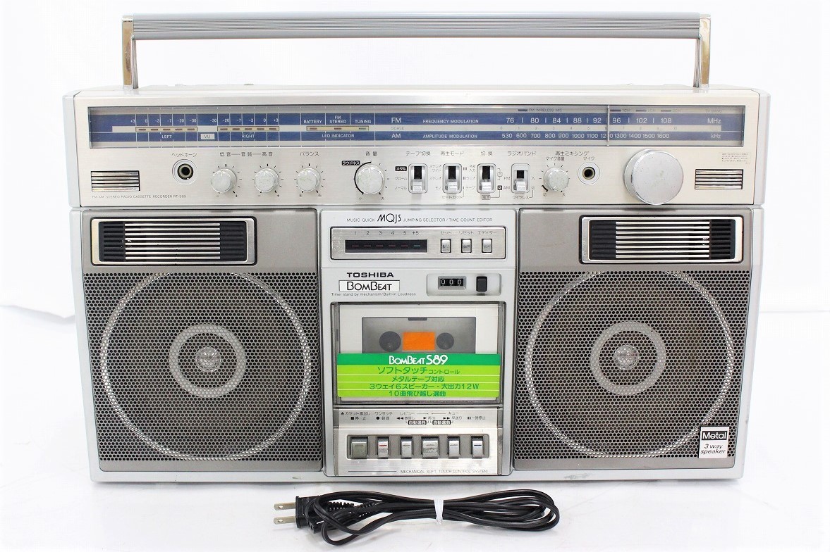 行董】 TOSHIBA 東芝 ステレオラジオカセットレコーダー BOMBEAT RT