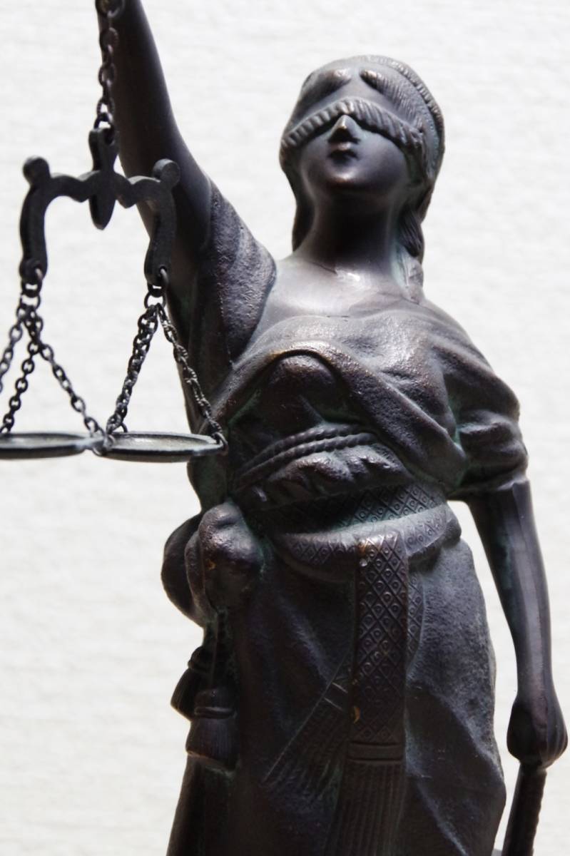 正義の女神 テミス像 32cm【即決送込】銅 ブロンズ 裁判所・法律 正義の女神 テミス像 32cm【即決送込】銅 ブロンズ 裁判所・法律