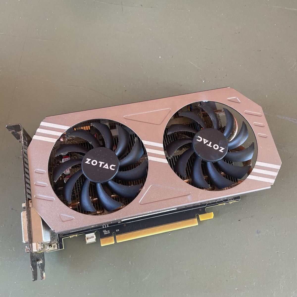 ZOTAC GeForce GTX 970 グラフィックスボード