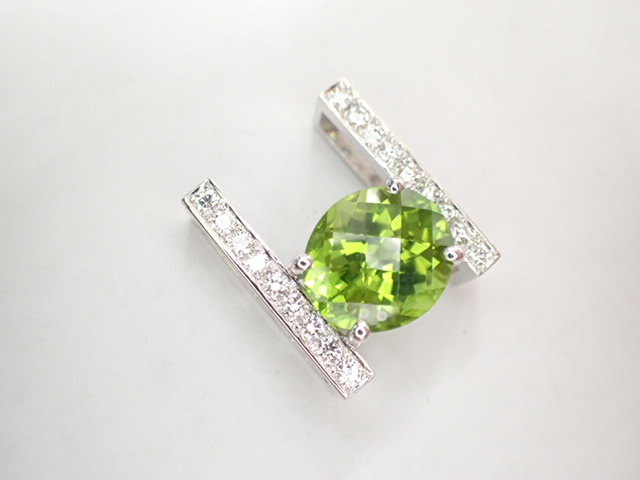 タサキ 田崎真珠 K18WG ペリドット5.52ct ダイヤ ペンダントトップ ...