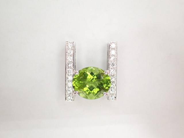 タサキ 田崎真珠 K18WG ペリドット5.52ct ダイヤ ペンダントトップ ...