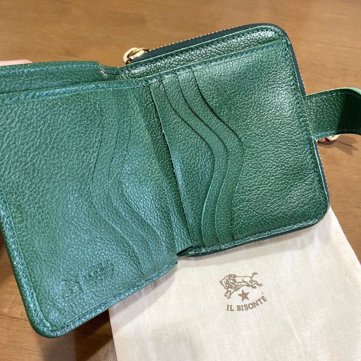 極美品】イルビゾンテ 二つ折り財布 グリーン www.expressinter.com