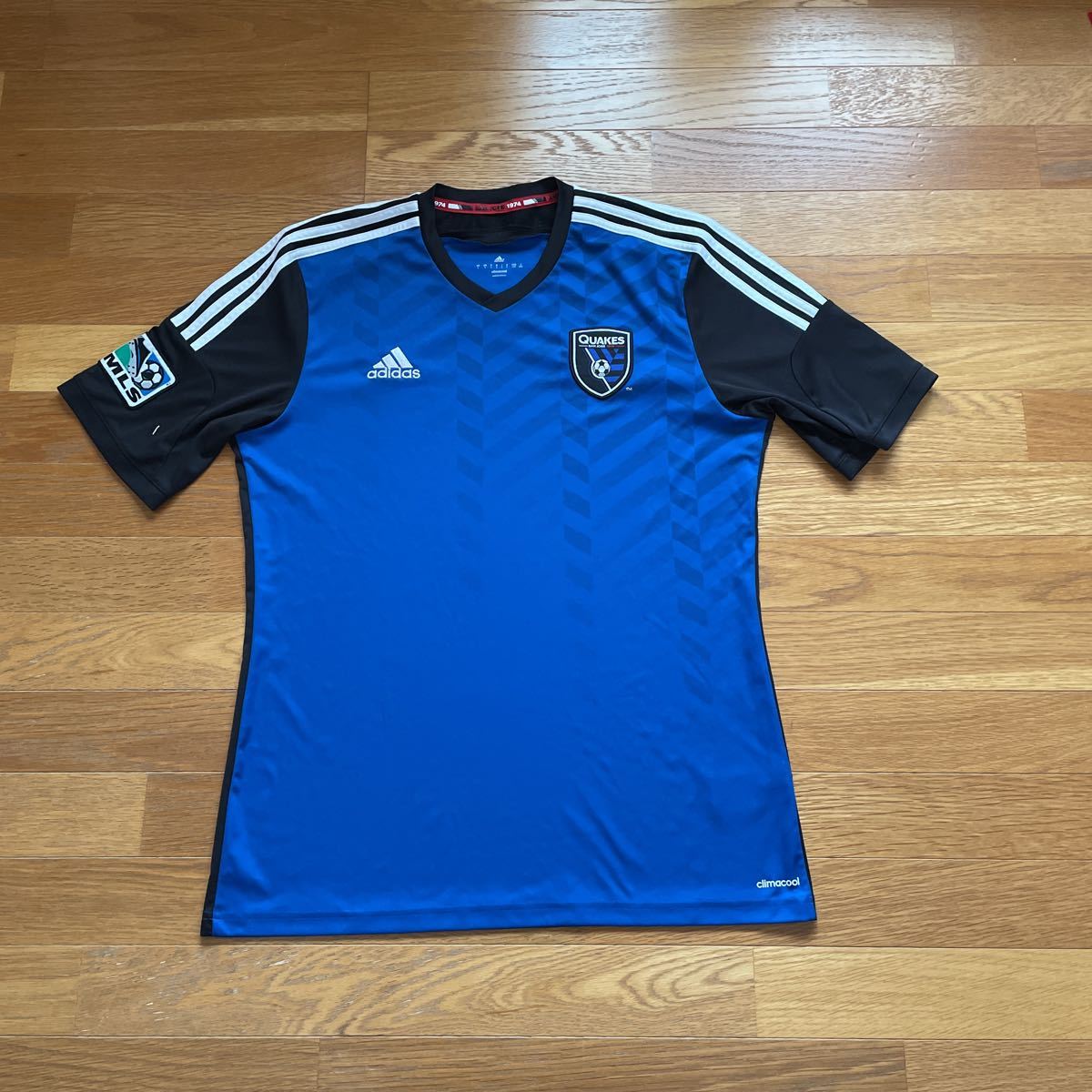 アメリカ　代表　アディダス　adidas MLS ユニフォーム　サンノゼアースクエイクス　San Jose earth quakes ドノバン　アジジ　美品_画像1