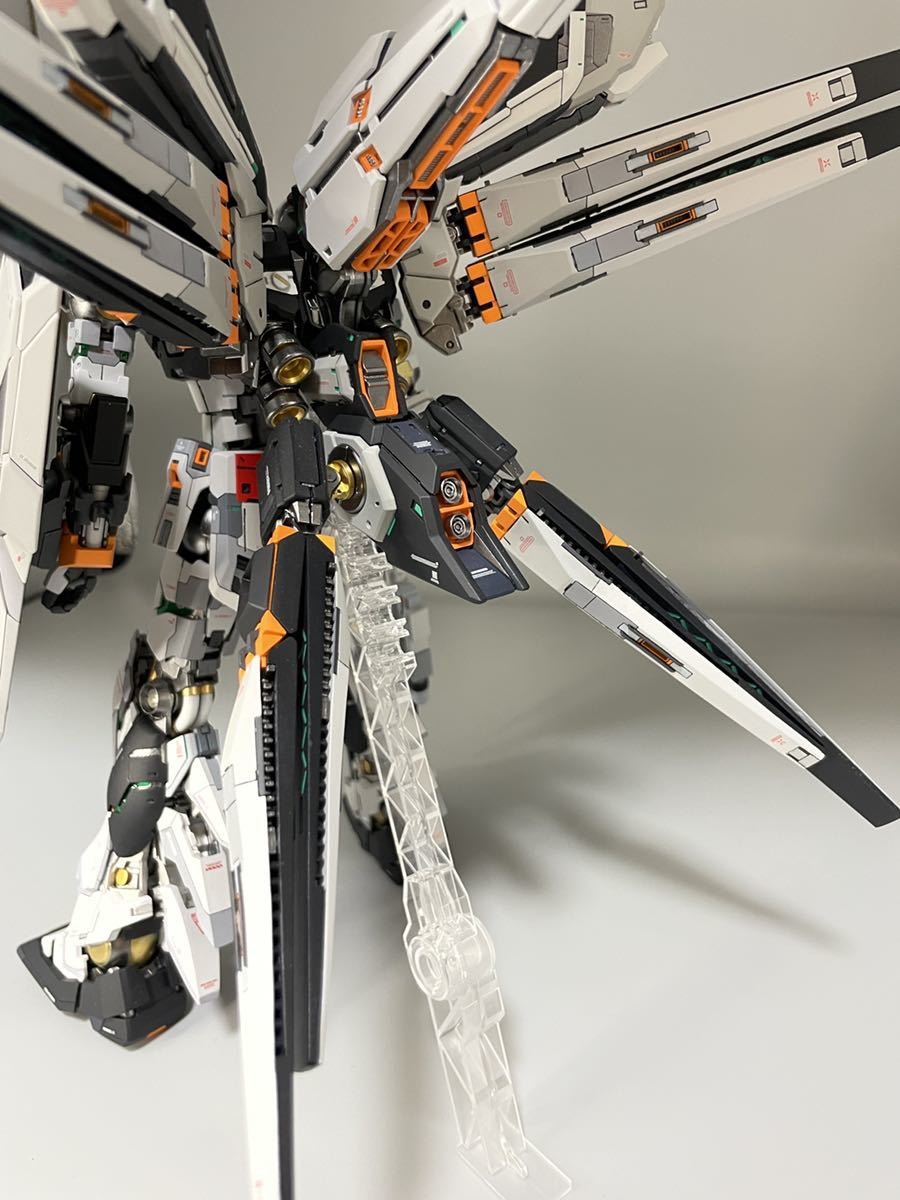 MG νガンダムVer Ka徹底改修完成品 MG νガンダムVer Ka徹底改修完成品