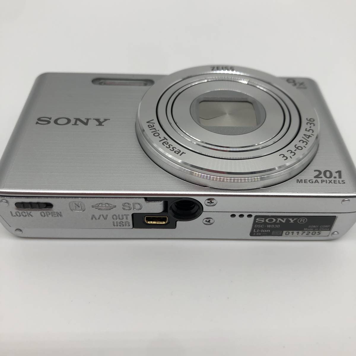 【美品】 SONY ソニー デジタルカメラ AM-0416 Cyber-shot DSC-W830 カメラ任せ かんたん きれい シルバー 200mm