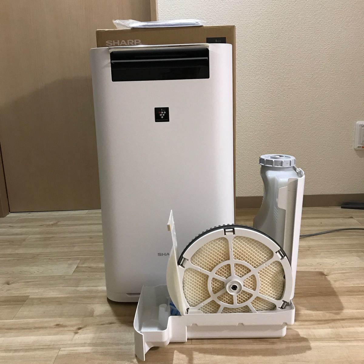 SHARP 加湿空気清浄機 KI-GS50-W 高濃度プラズマクラスター シャープ