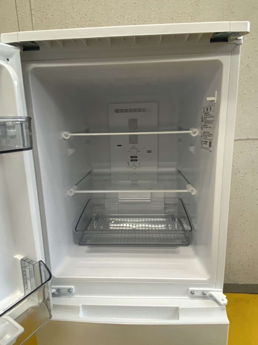 SHARP ノンフロン冷凍冷蔵庫 SJ-D15H-W-
