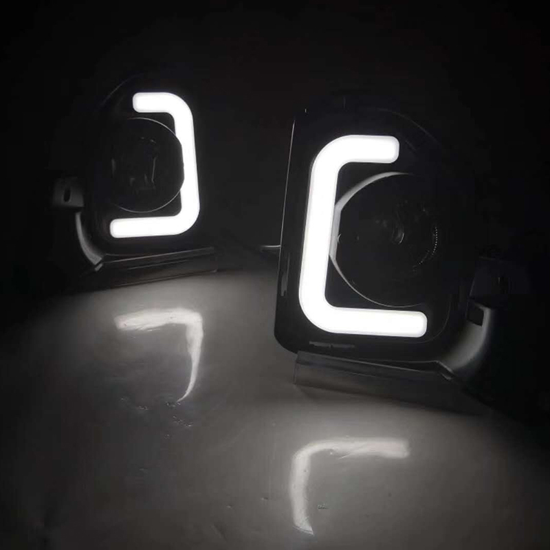 LED 昼間走行灯フォグランプフィットハイエース 2014-2018 LED フォグランプカバー 12 ボルトヘッドライト_画像2
