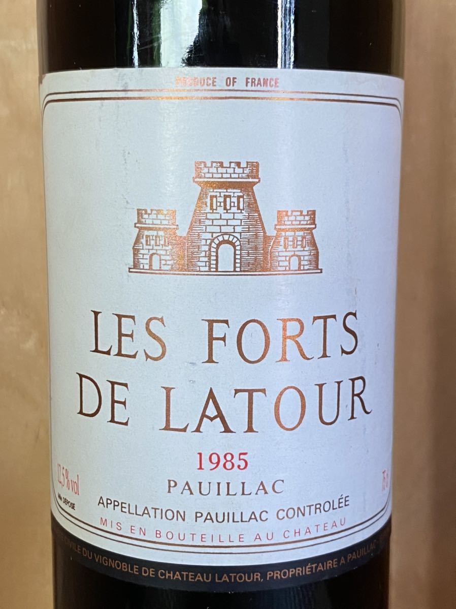 レ・フォール・ド・ラトゥール 1985 Les Forts De Latour 1985 液面