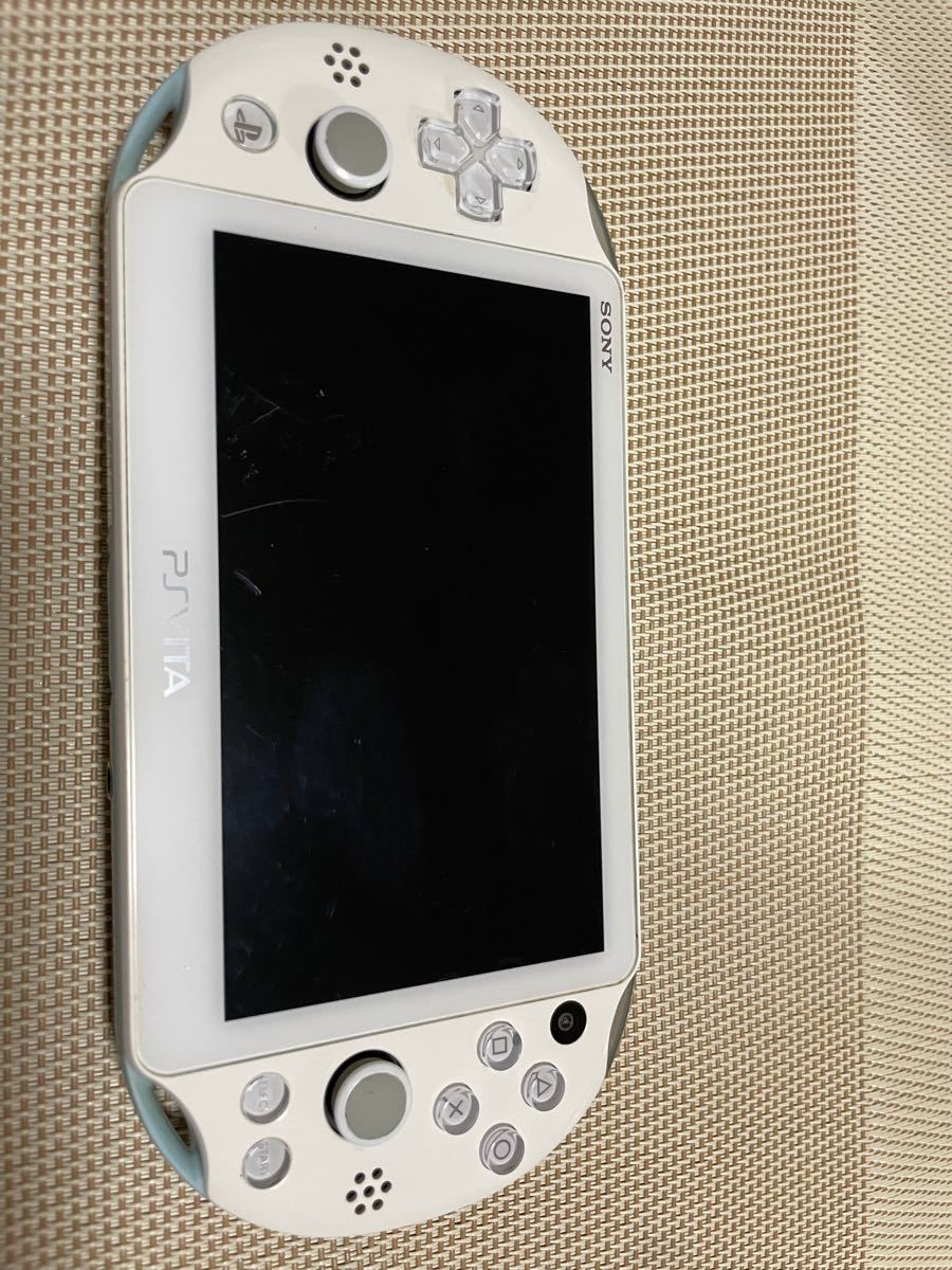 PS Vita PCH-2000