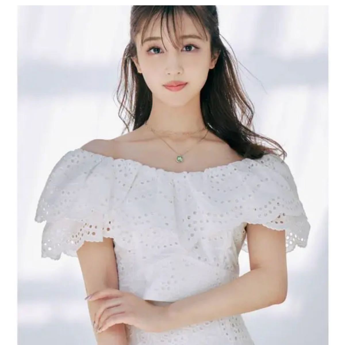 MERCURYDUO×新希咲乃】2WAYカットワーク セットアップ2点ホワイト