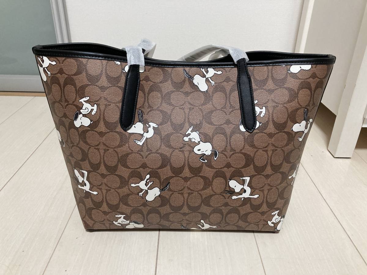 新品正規品 coach コーチ トートバッグ スヌーピー コラボ シグネチャー-