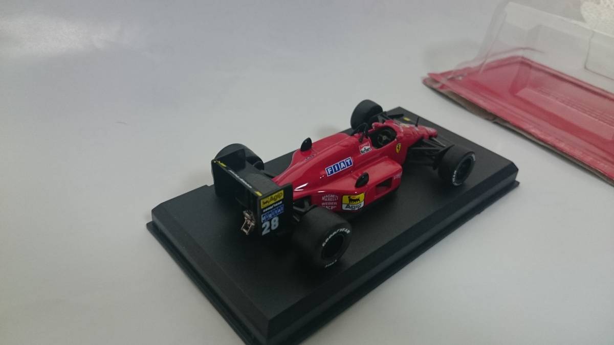 即決 イクソ製 アシェット 1/43 フェラーリ F1-87/88C 1988年 №28 ゲルハルト・ベルガー車 マルボロ仕様_画像3