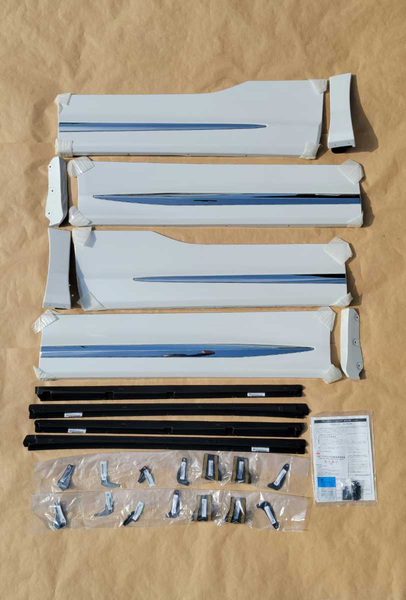 新品・未使用】30系 アルファード/ヴェルファイア モデリスタ サイド