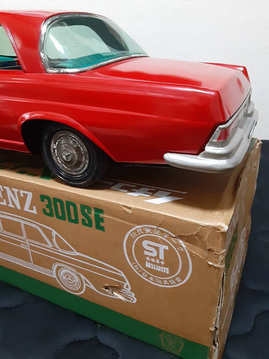 イチコー製!特大ブリキ自動車☆メルセデスベンツ300SE約60㌢箱 イチコー製!特大ブリキ自動車☆メルセデスベンツ300SE約60㌢箱
