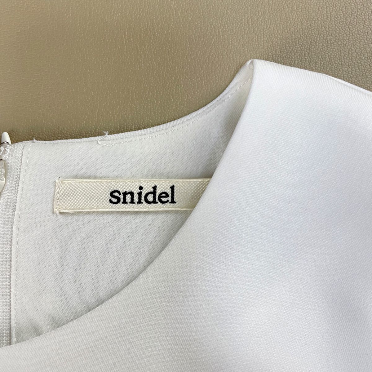  beautiful goods SNIDEL Snidel back Zip no sleeve One-piece knees height lining equipped white white size *ZA2066