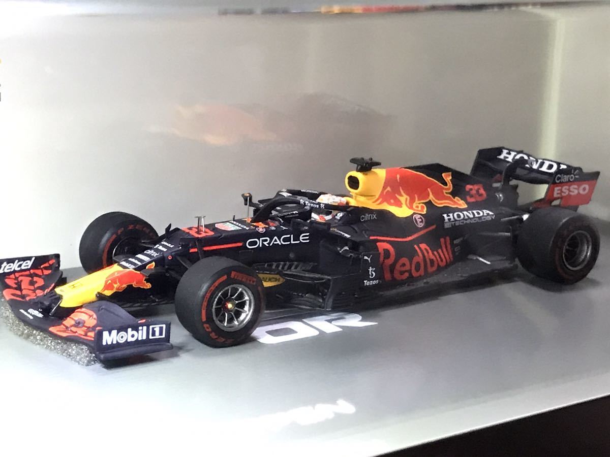 レッドブルRB16B アブダビGP フェルスタッペン ワールドチャンピオン