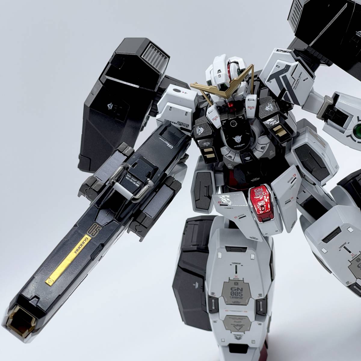 MG 1/100 GN-005 ガンダムヴァーチェ 【全塗装・監修・完成品