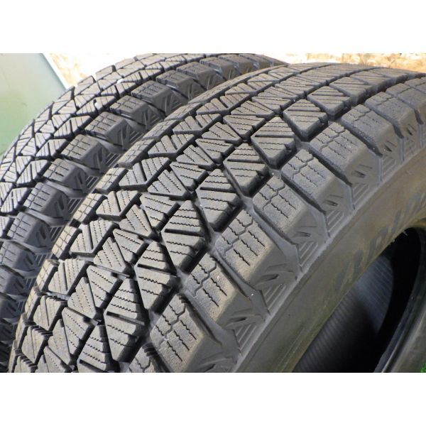 ブリヂストン BLIZZAK DM-V3 215/70R16 100Q 日本製 2本／2019年製9分山スタッドレスタイヤ／中古 特筆すべき損傷なし／本州四国九州4500円_画像4