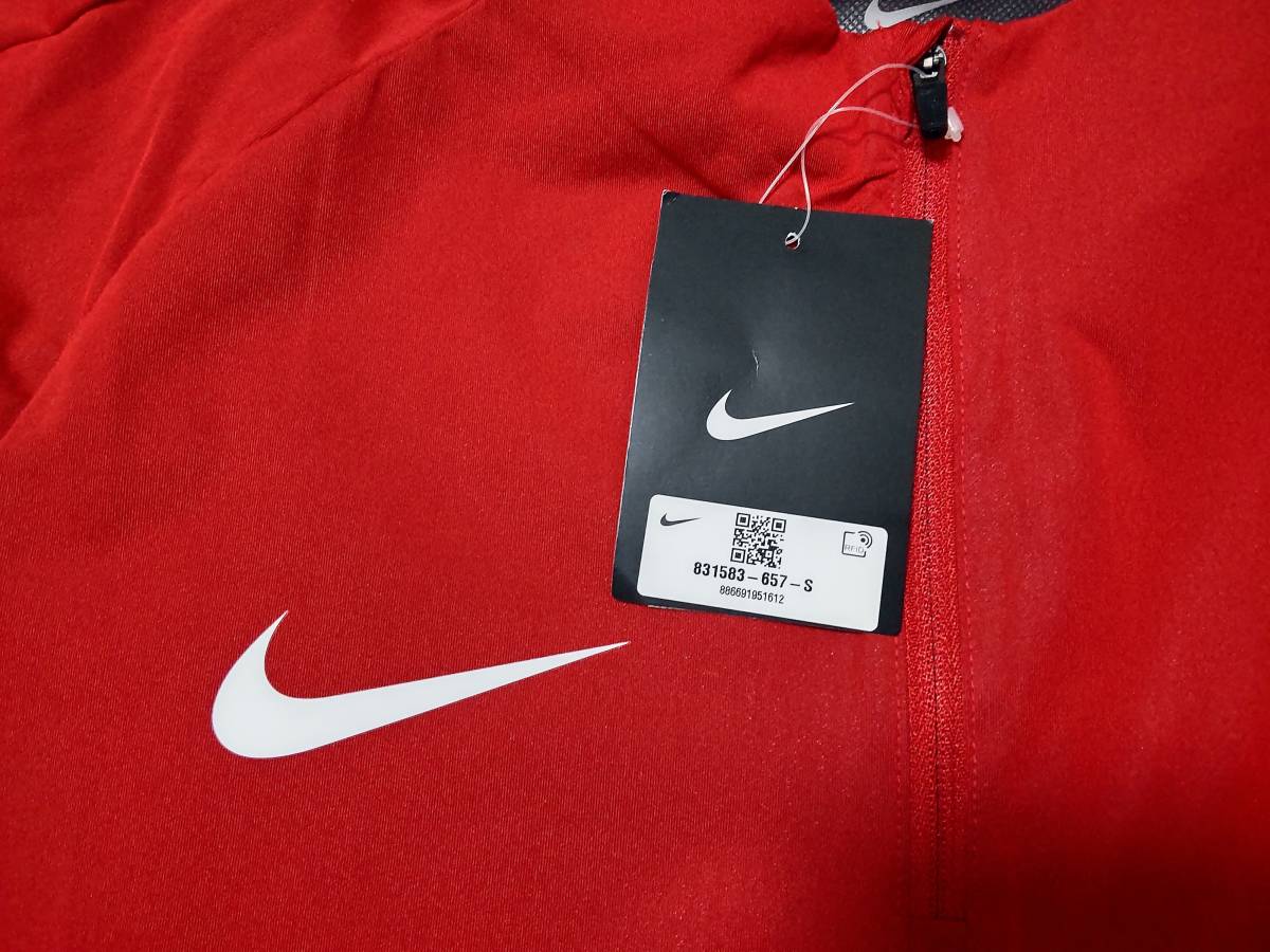 * новый товар Nike NIKE бег жакет *NIKE SHIELD Nike защита использование * водонепроницаемый . способ * стрейч * красный цвет 