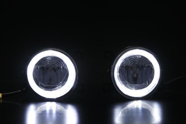 VW UP! アップ(MY12-13) 純正交換型 10W CREE ハイパワーLED フォグランプ 純正交換式 デイライト機能付き DRL イカリング_画像1