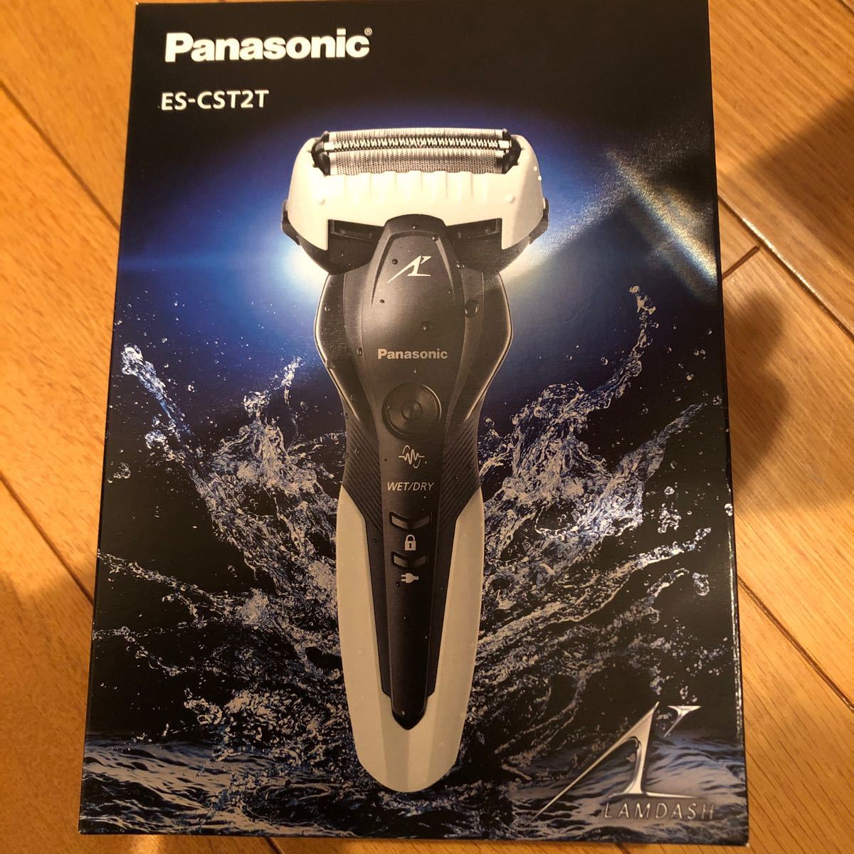 パナソニック　Panasonic　メンズシェーバー ラムダッシュ 白 ES-CST2T-W 新品