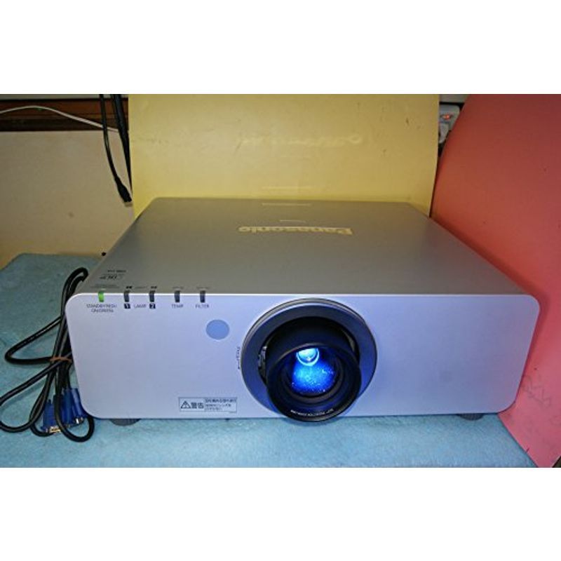 パナソニック DLPプロジェクター(5000lm、XGA) PT-D5000S www