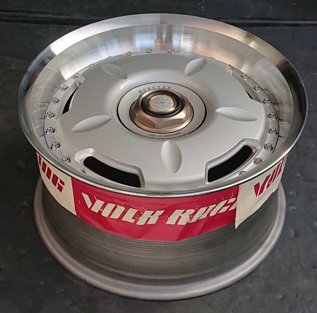 奇跡の一品!? 未使用 RAYS VOLK RACING MONSTER 17×8JJ+38 17 奇跡の一品!? 未使用 RAYS VOLK RACING MONSTER 17×8JJ+38 17