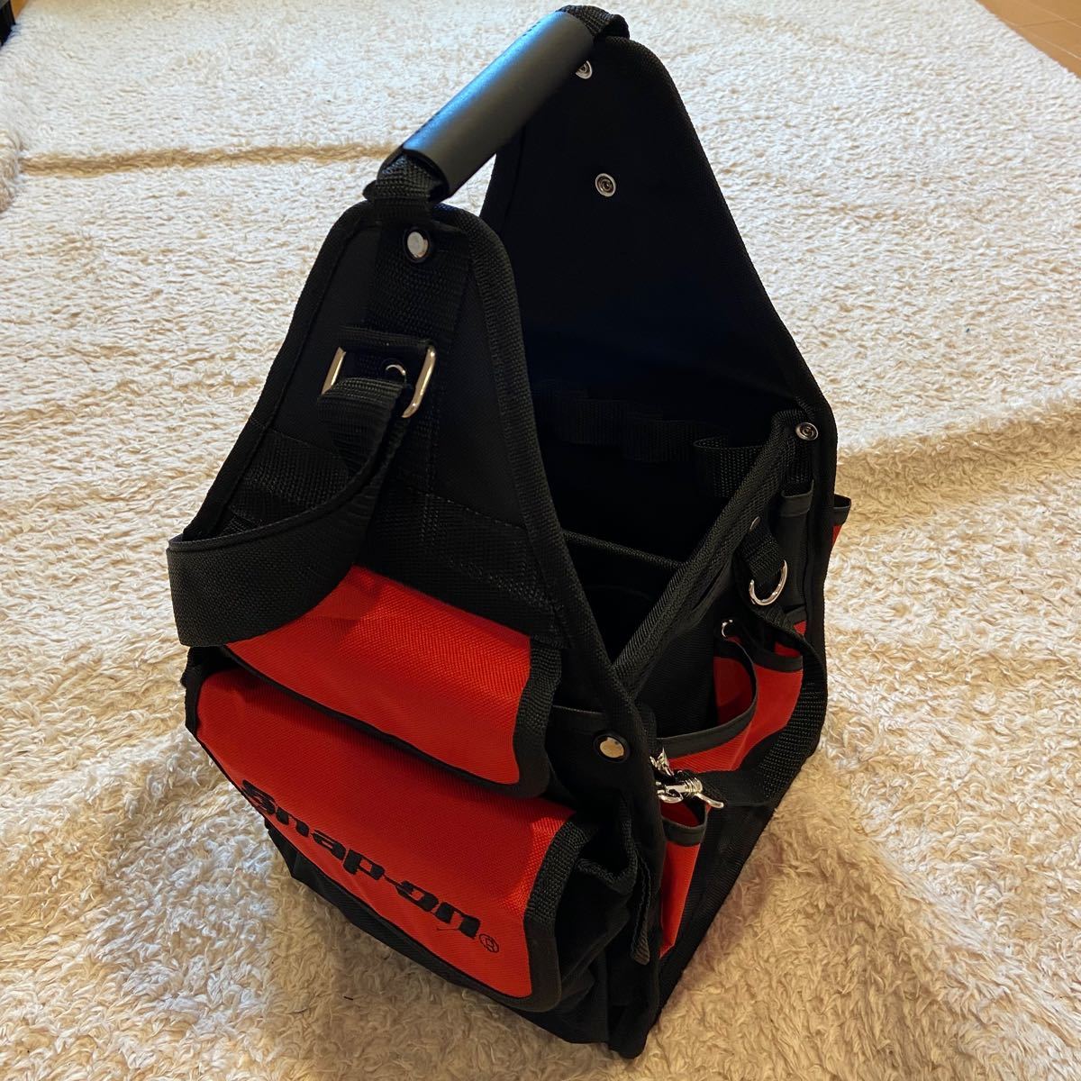 タイムセール中ですSnap-on ツールバッグ 工具入れスナップオン タイムセール中ですSnap-on ツールバッグ 工具入れスナップオン