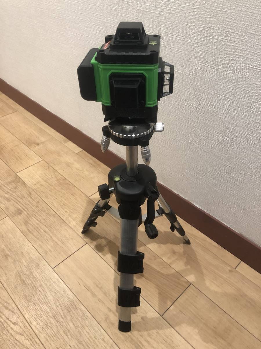 2022超人気 16ライングリーンレーザー墨出し器 4D 水平器 墨出器 水準