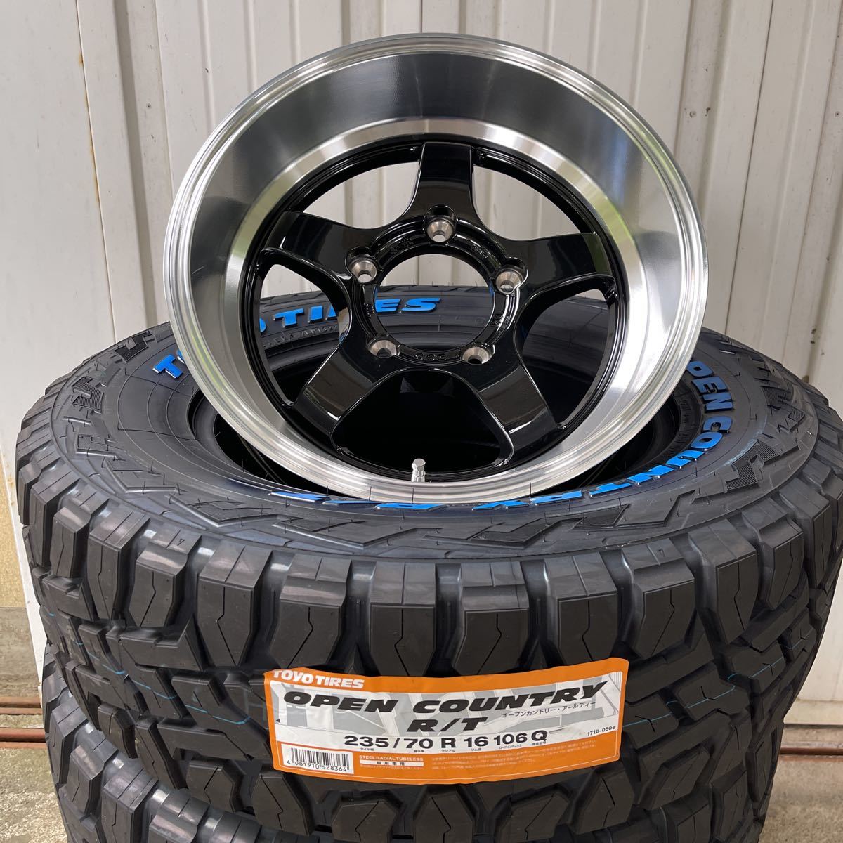 TOYOオープンカントリーRT235/70R16◆16×5.5J-20《CST ZERO-1HYPER S》ジムニーブラックポリッシュ4本ホワイトレター　ハイパーS 深リム_画像2