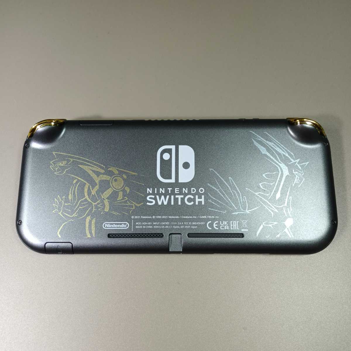 《Switch Lite》スイッチライト　ディアルガ・パルキア　2021年製《スティック・ボタン新品》