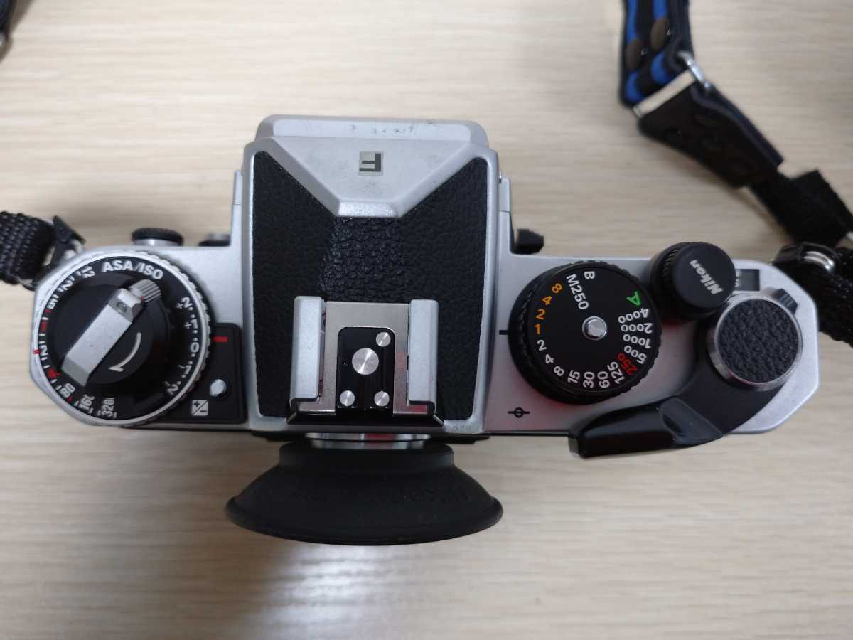 【ジャンク出品】Nikon FE2　ニコン一眼レフカメラ本体とレンズはNIKKOR 50mm 1:1.8【カメラ02】_画像8