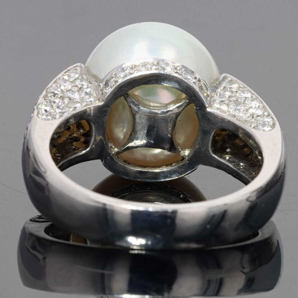 Ponte Vecchiopontevekio large grain pearl diamond K18WG ring D:1.61ct 11 number size 10.4g pearl diameter :12mm[03978]