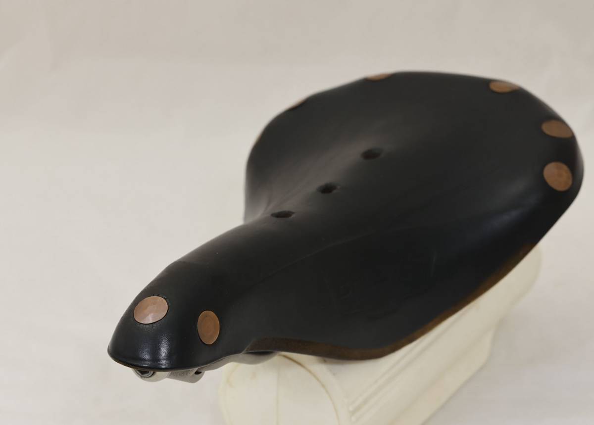 B17チダンスベシャルモデル Brooks B17 Champion Special TITANIUM