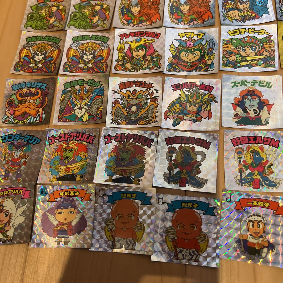 ビックリマン 20th アンコール版 まとめて(ビックリマン)|売買された バーゲンセール ビックリマンをまとめてお譲りさせて頂きます。超大量です。確実にです。敬具 アンティーク/コレクション