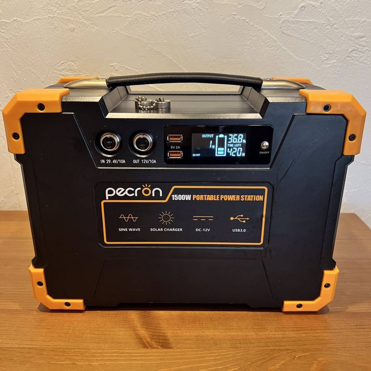 大容量ポータブル電源 定格出力1500w pecron E1500 訳あり キャンプ車