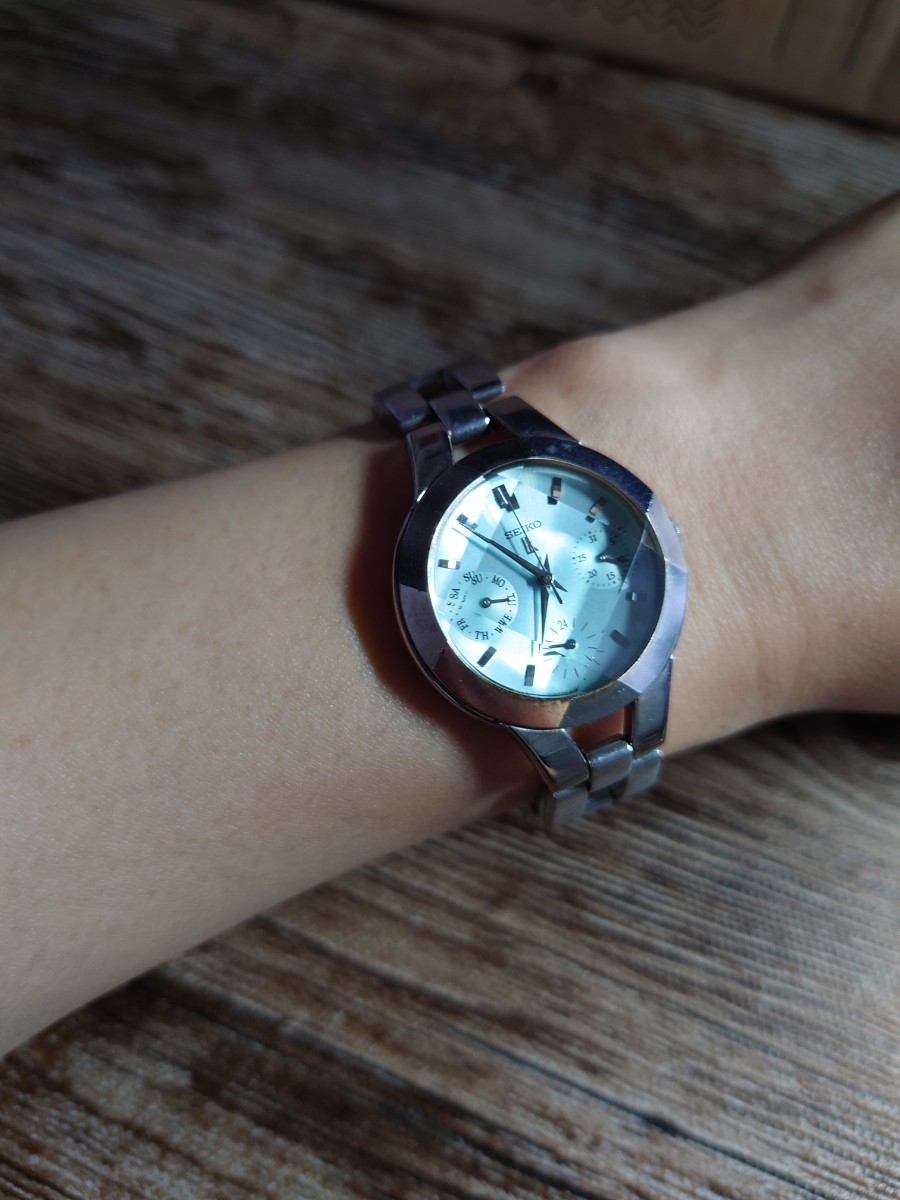 SEIKO LUKIAセイコー ルキア 1B22-0CR0 SSVW146 時計 腕時計(アナログ