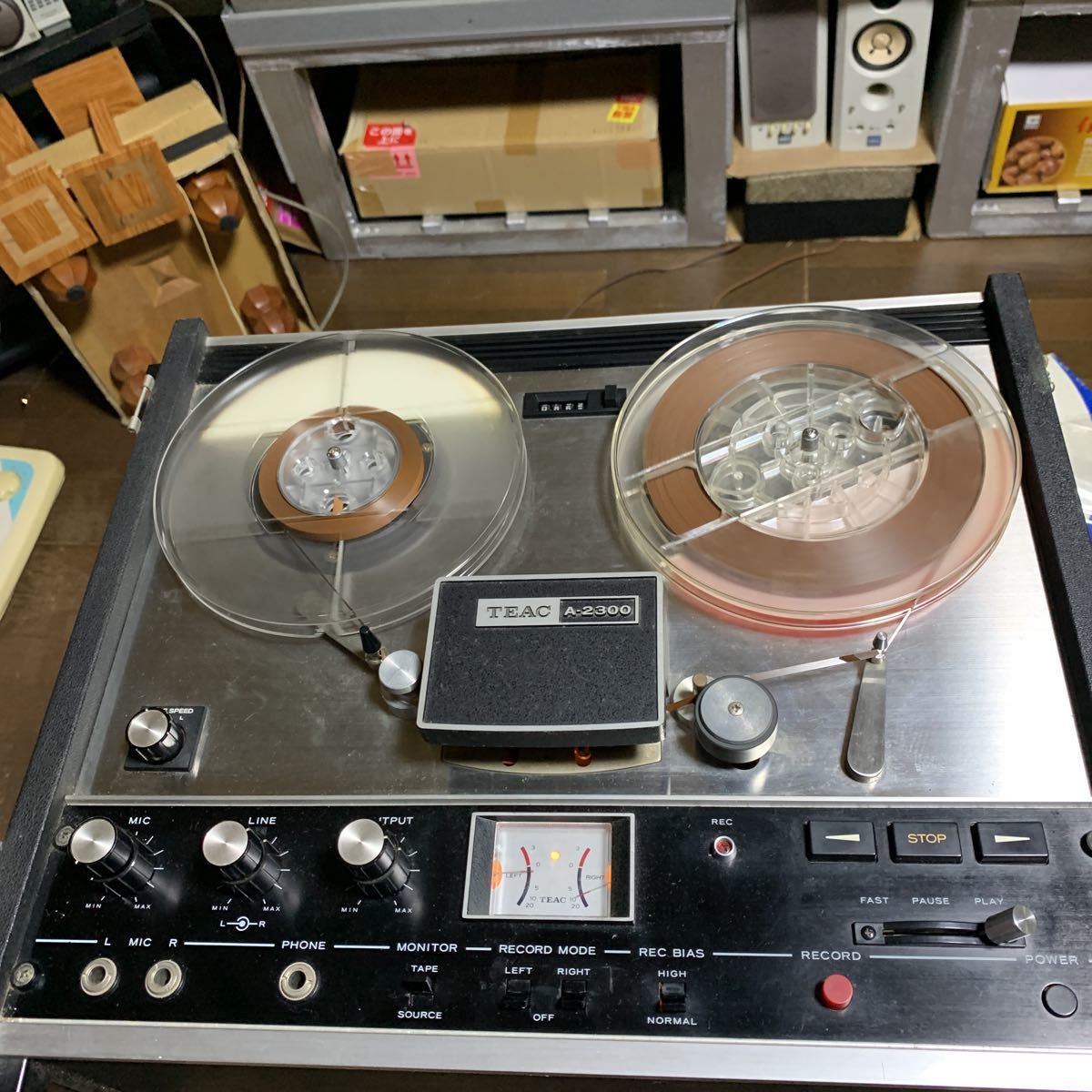 オープンリールデッキ TEAC A-2300 holdmeback.com