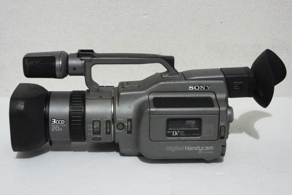 1円～Sony【 DCR-VX1000 】miniDV ビデオカメラ ダビングなどに 撮影再生OK ジャンク品_画像1