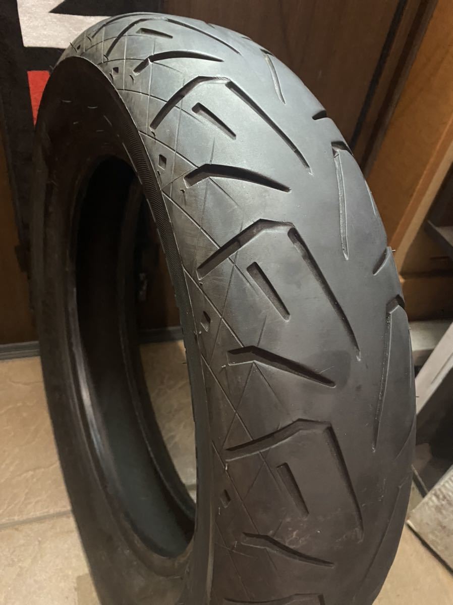 中古MCタイヤ 2019年製造 BRIDGESTONE BATTLECRUISE H50 150/80B16 ブリヂストン バトルクルーズ 150 80 16 3719 K2275_画像5