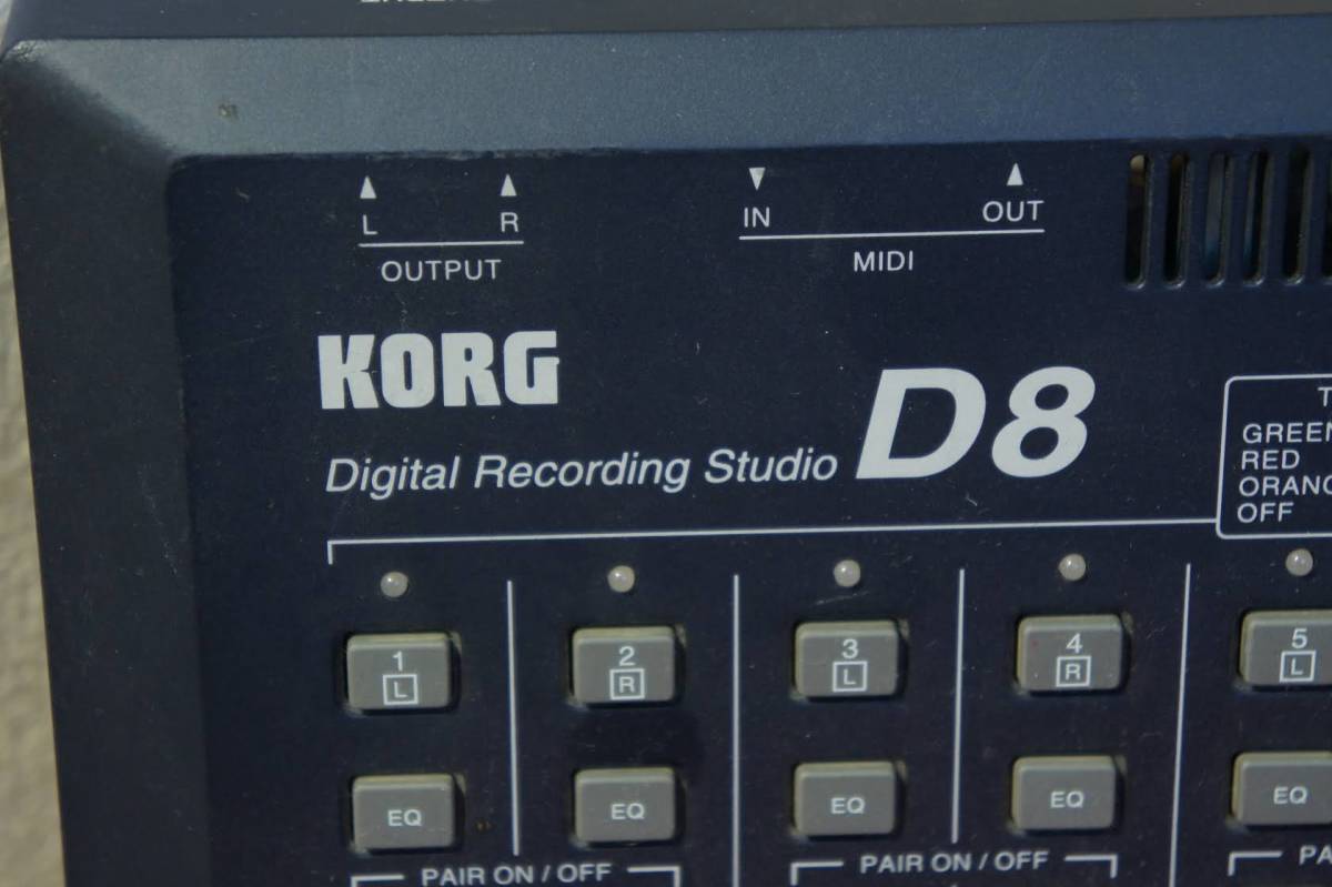 KORG D8 レアな純正バッグ付_画像3