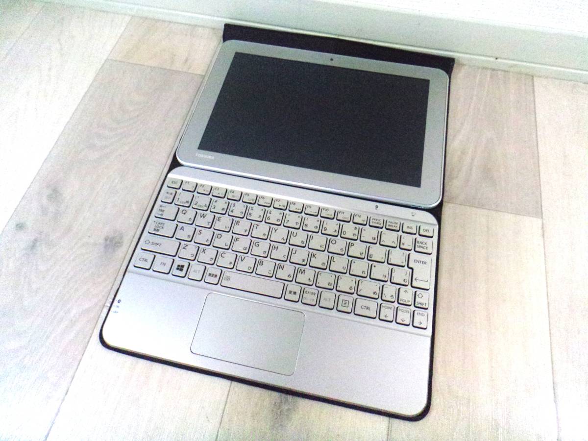 東芝 dynabook tab S50 Atom 1.33GHz メモリ:2GB SSD32GB タブレットPC