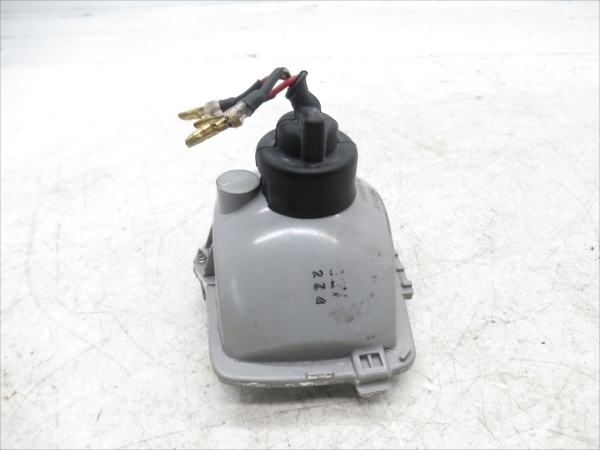 G1R4-0324 カワサキ KSR110 ヘッドライト レンズ 純正品 【KL110A-A08~ 2008年モデル 動画有】_画像7