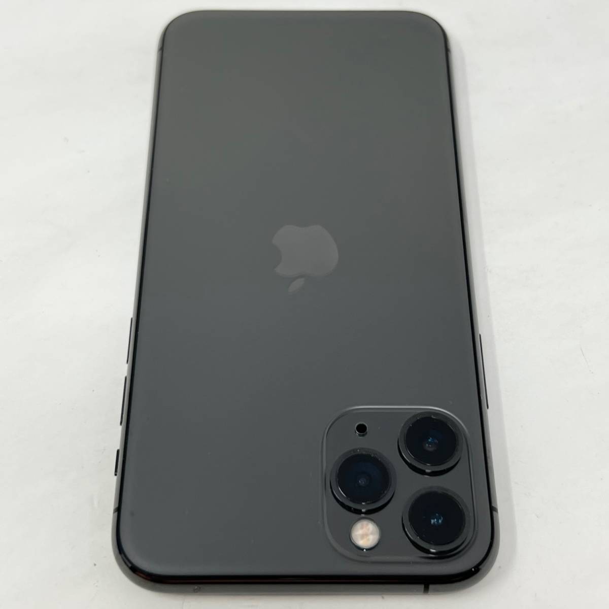 定番爆買い】 Apple - iPhone 11Pro 256GB au 判定○の通販 by B's