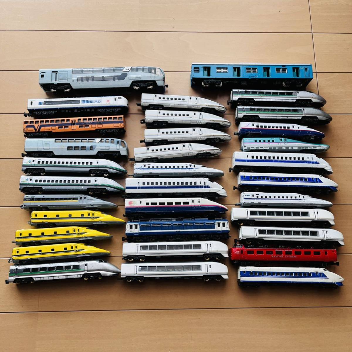 1円〜 トレーン 鉄道模型 Nゲージ 電車 ロングトミカ 33台 ジャンク