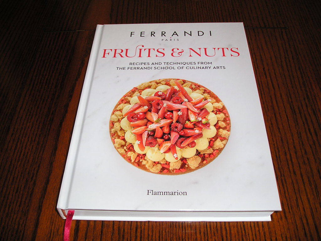 超熱 Paris 洋書・Ferrandi Fruits Nuts・フランスの名門料理学校フェ